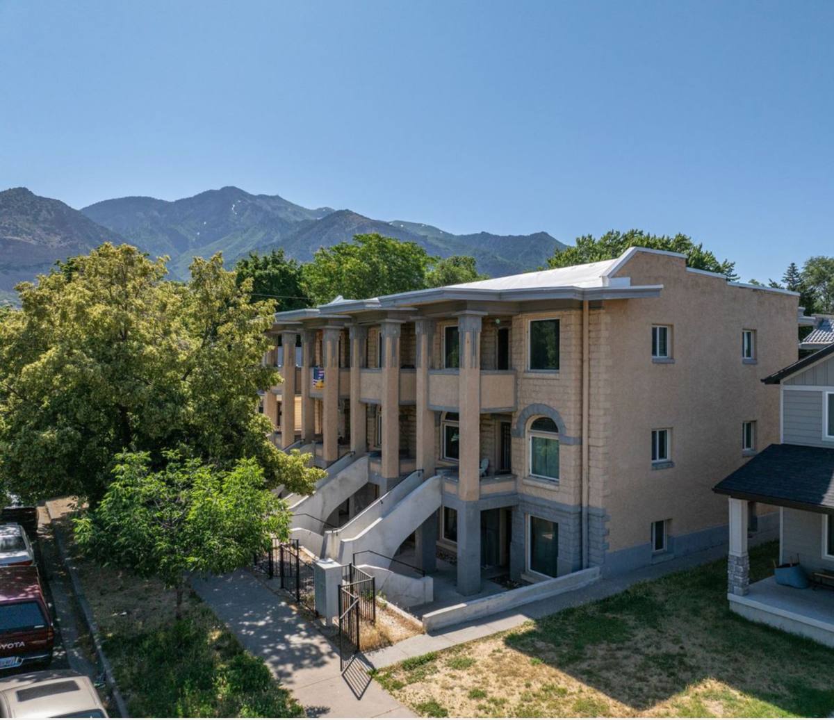 Apartment for rent at 961 25th St, Ogden, UT 84401