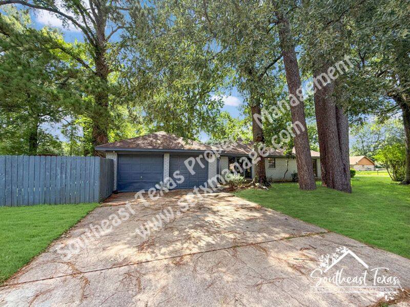 House for rent at 5180 Wildwood Dr, Beaumont, TX 77708