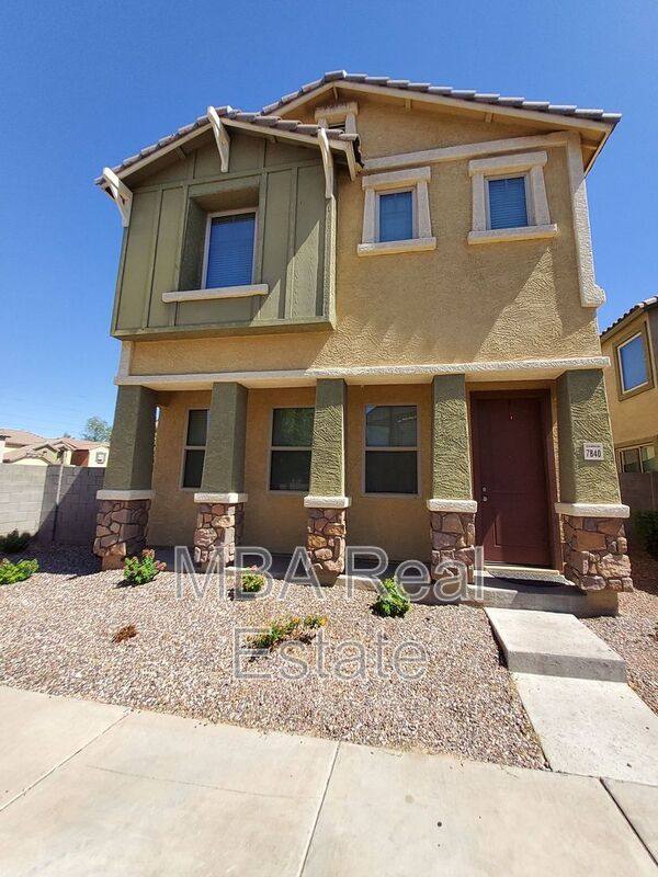 House for rent at 7840 W Monte Vista Rd, Phoenix, AZ 85035