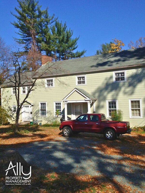 Apartment for rent at 114A Maywood Lane, Charlottesville, VA 22903