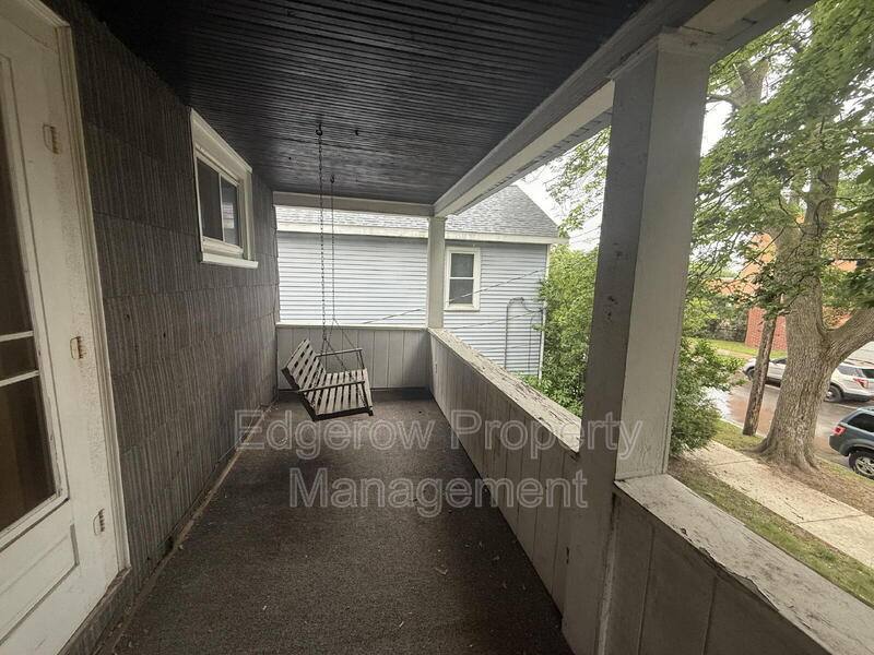 Apartment for rent at 915 Jackson St NW #B, Grand Rapids, MI 49504