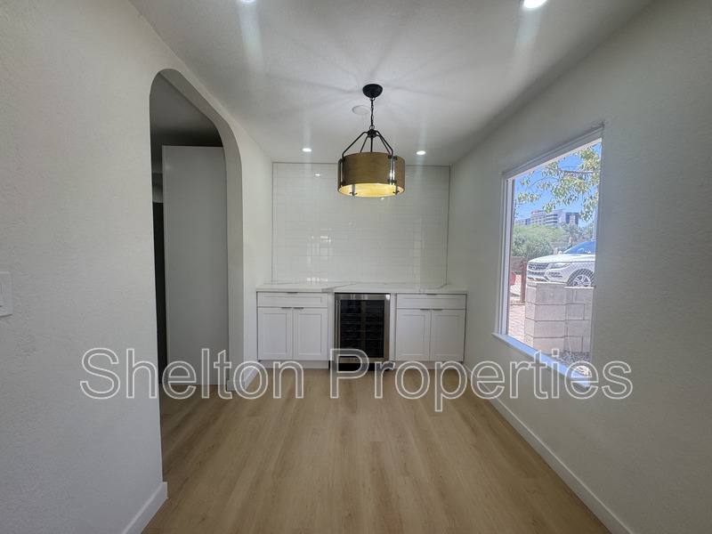 Apartment for rent at 2047 E Virginia Ave #AB, Phoenix, AZ 85006