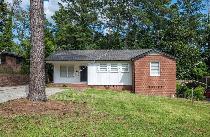 House for rent at 489 Forest Ave, Macon, GA 31201