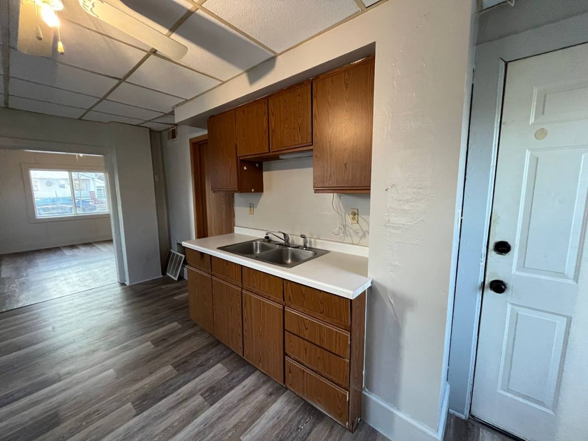 Apartment for rent at 915 S 4th Ave, Wausau, WI 54401
