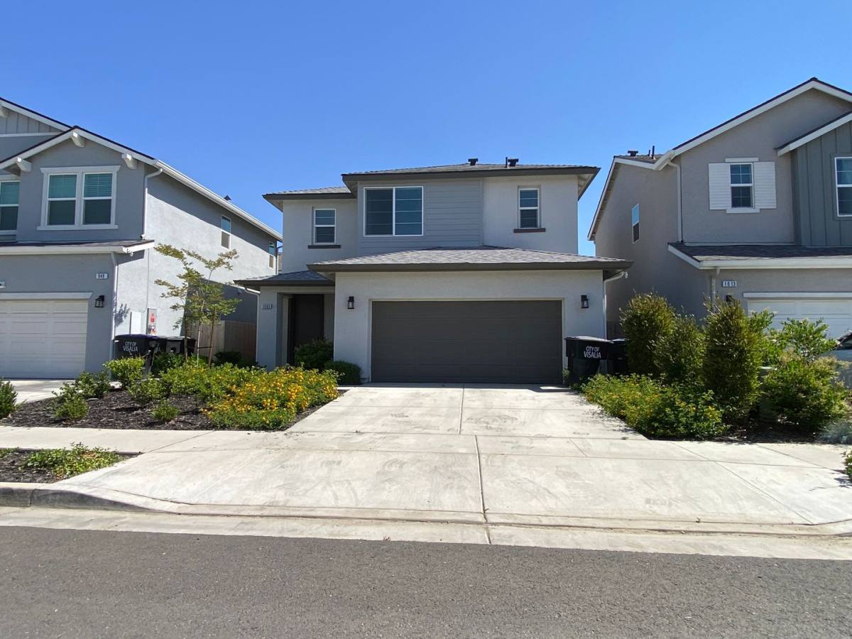House for rent at 1005 W Sedona Ave, Visalia, CA 93291