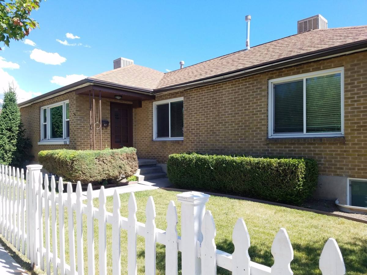Apartment for rent at 2705 S Imperial St, Salt Lake City, UT 84106