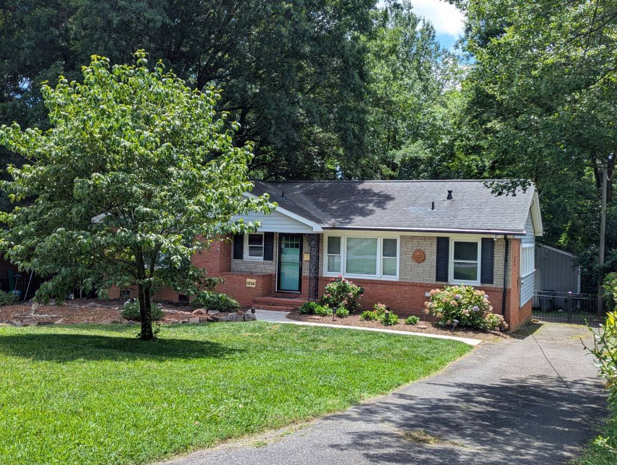 House for rent at 1614 Keeling Place, Charlotte, NC 28210