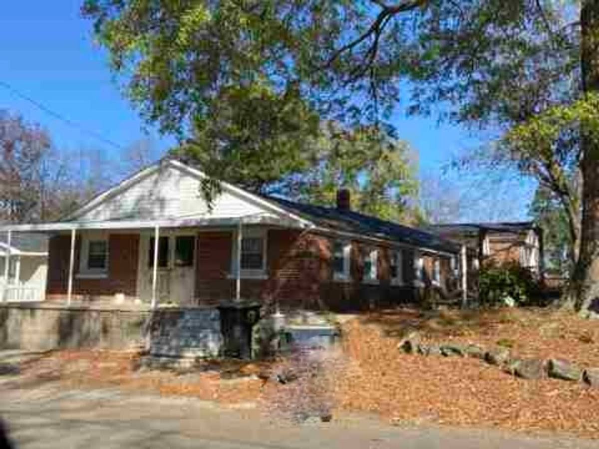 Apartment for rent at 103 8th Ave NE, Cullman, AL 35055