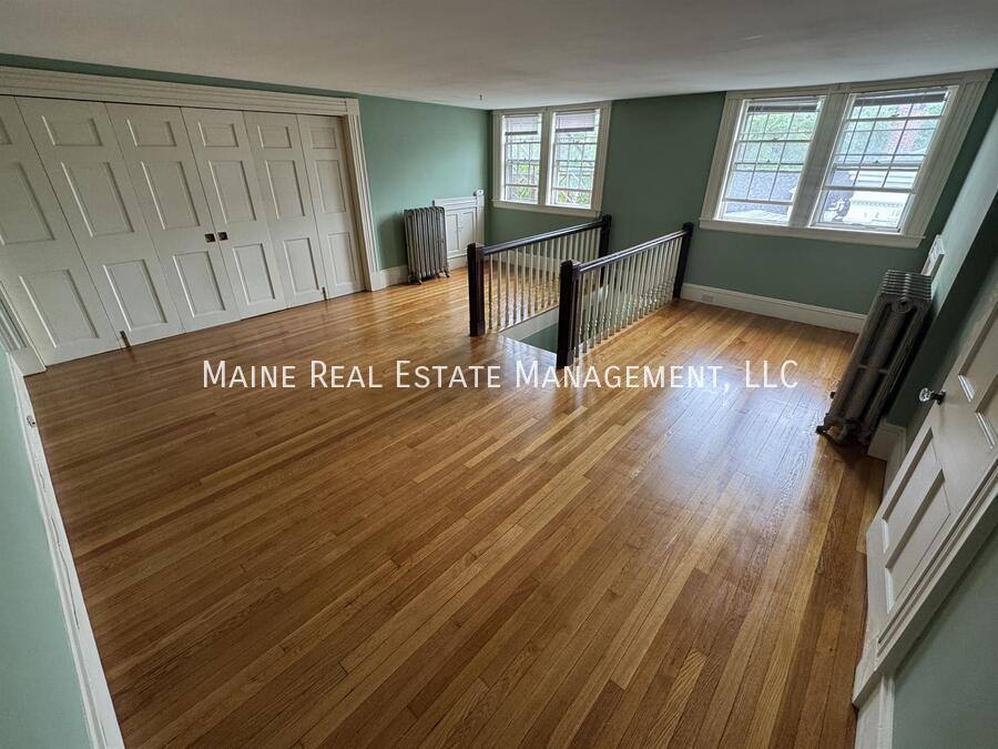 Apartment for rent at 77 Broadway #4, Bangor, ME 04401