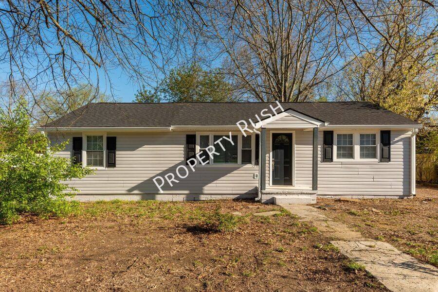 House for rent at 710 Dorothy St, Rossville, GA 30741