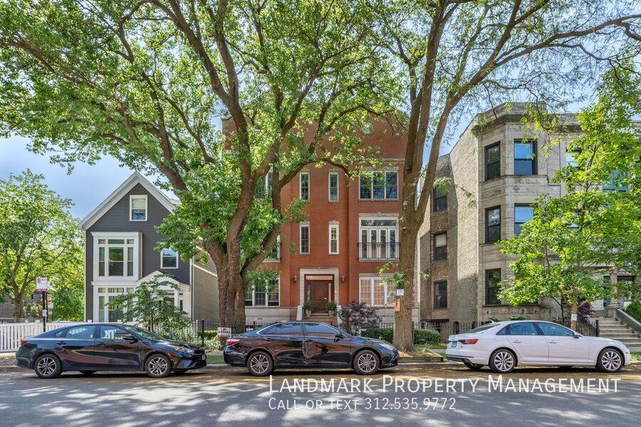 Condo for rent at 3306 N Clifton Ave #2N, Chicago, IL 60657