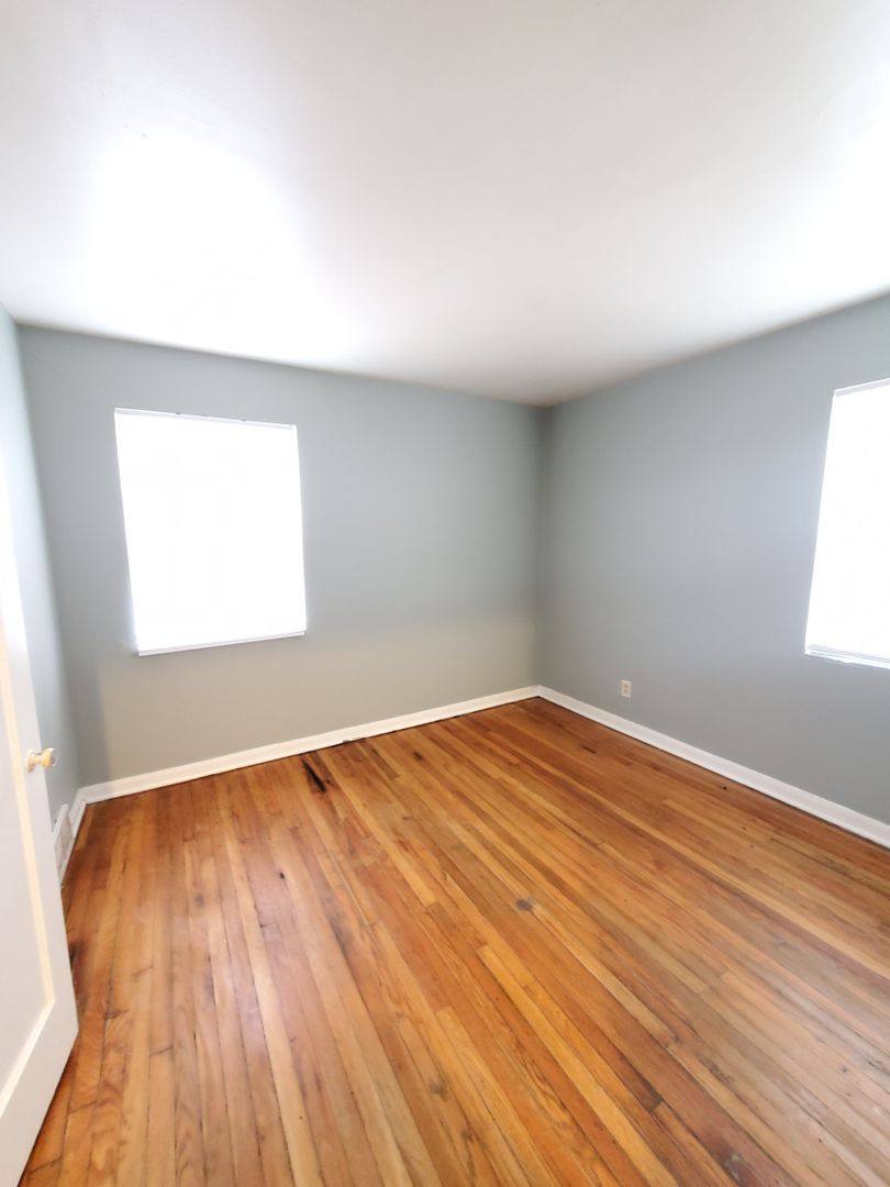 Apartment for rent at 3438-3448 E Broad St, Columbus, OH 43213
