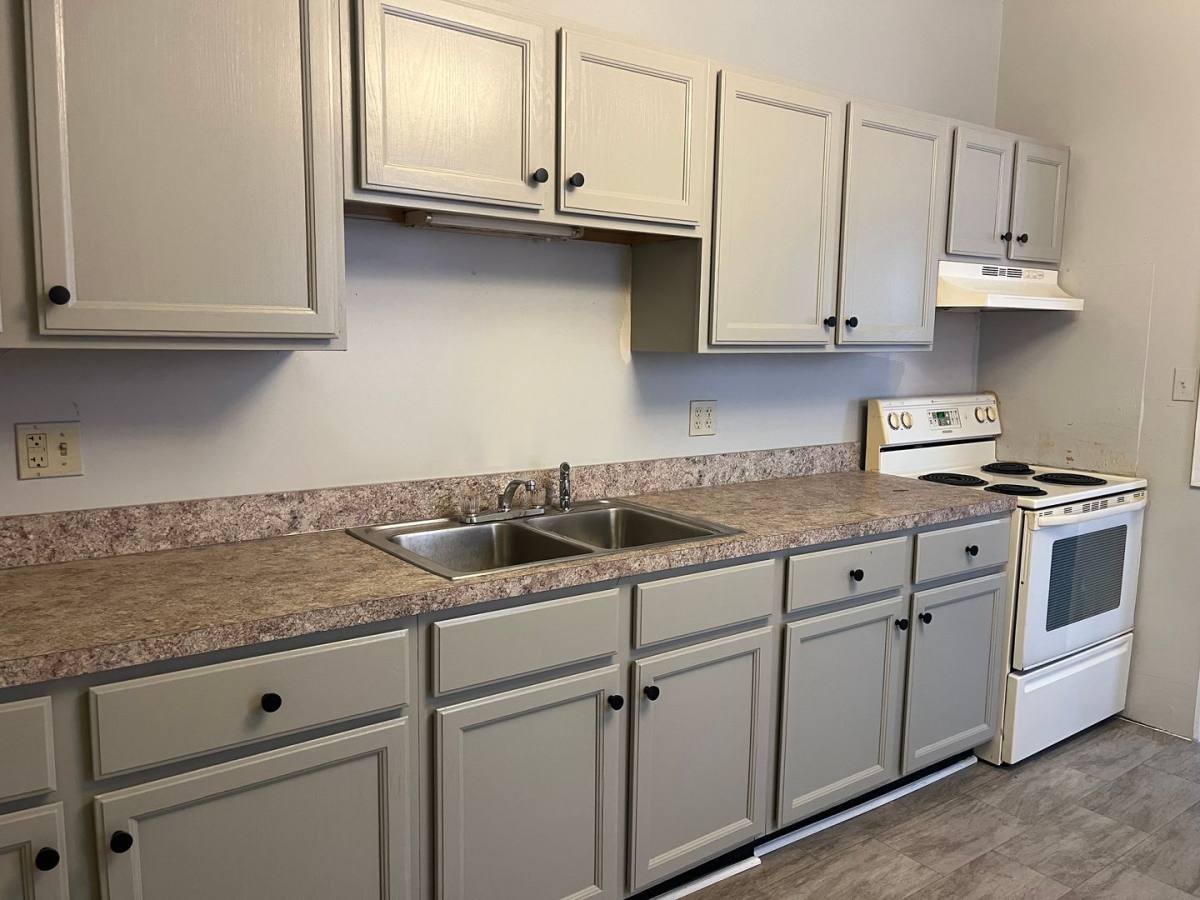 Apartment for rent at 443 W Orange St, Lancaster, PA 17603
