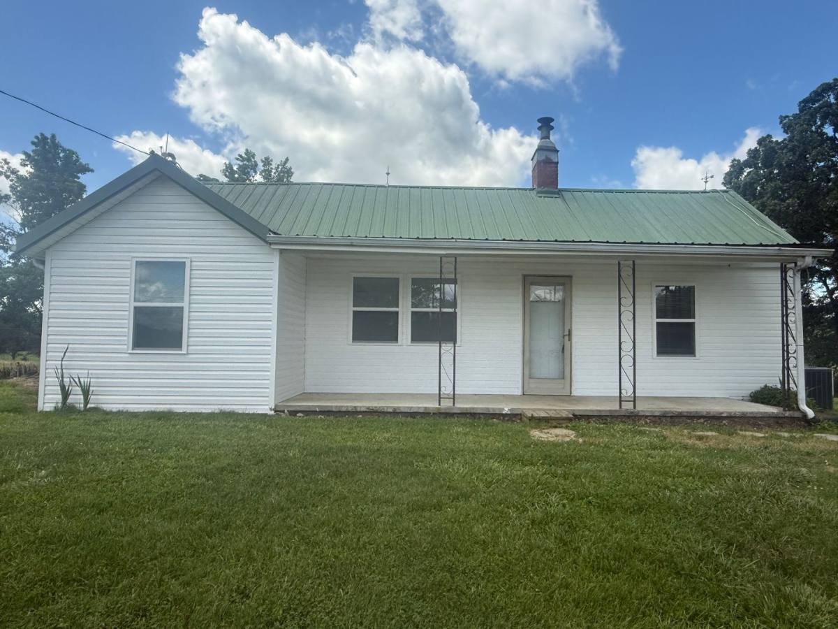 House for rent at 75 Gilbreath Loop, Kingsport, TN 37660