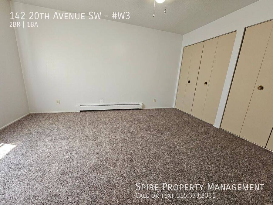 Apartment for rent at 142 20th Ave SW #W3, Cedar Rapids, IA 52404