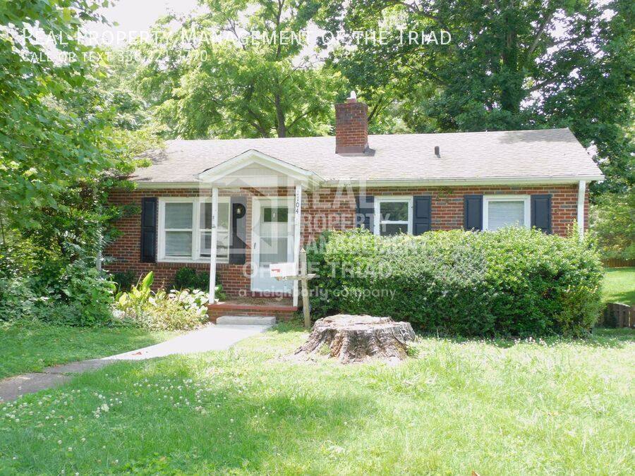 House for rent at 1104 Madison Ave, Winston Salem, NC 27103
