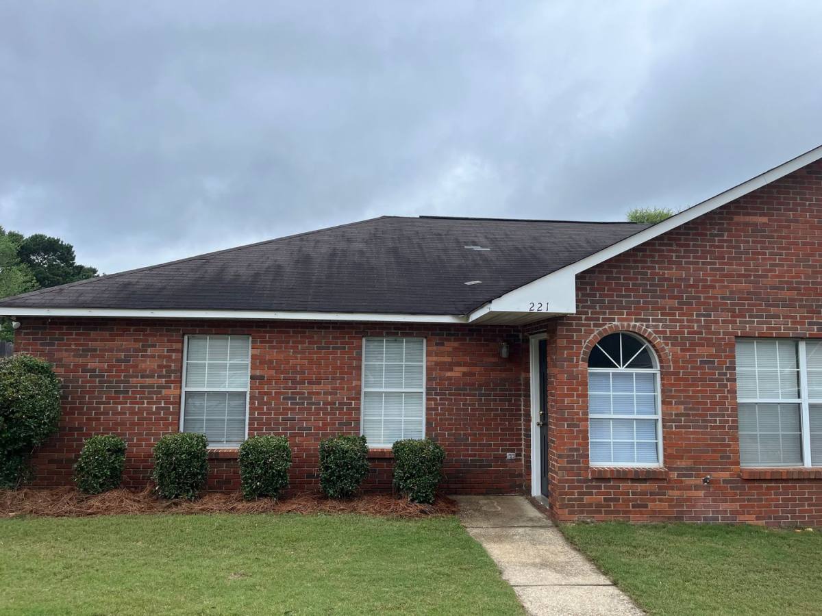 House for rent at 221 Rosalie Court, Auburn, AL 36832