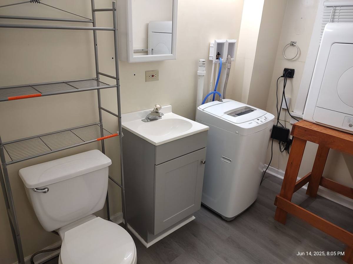 Apartment for rent at 235 E Locust St, Mechanicsburg, PA 17055