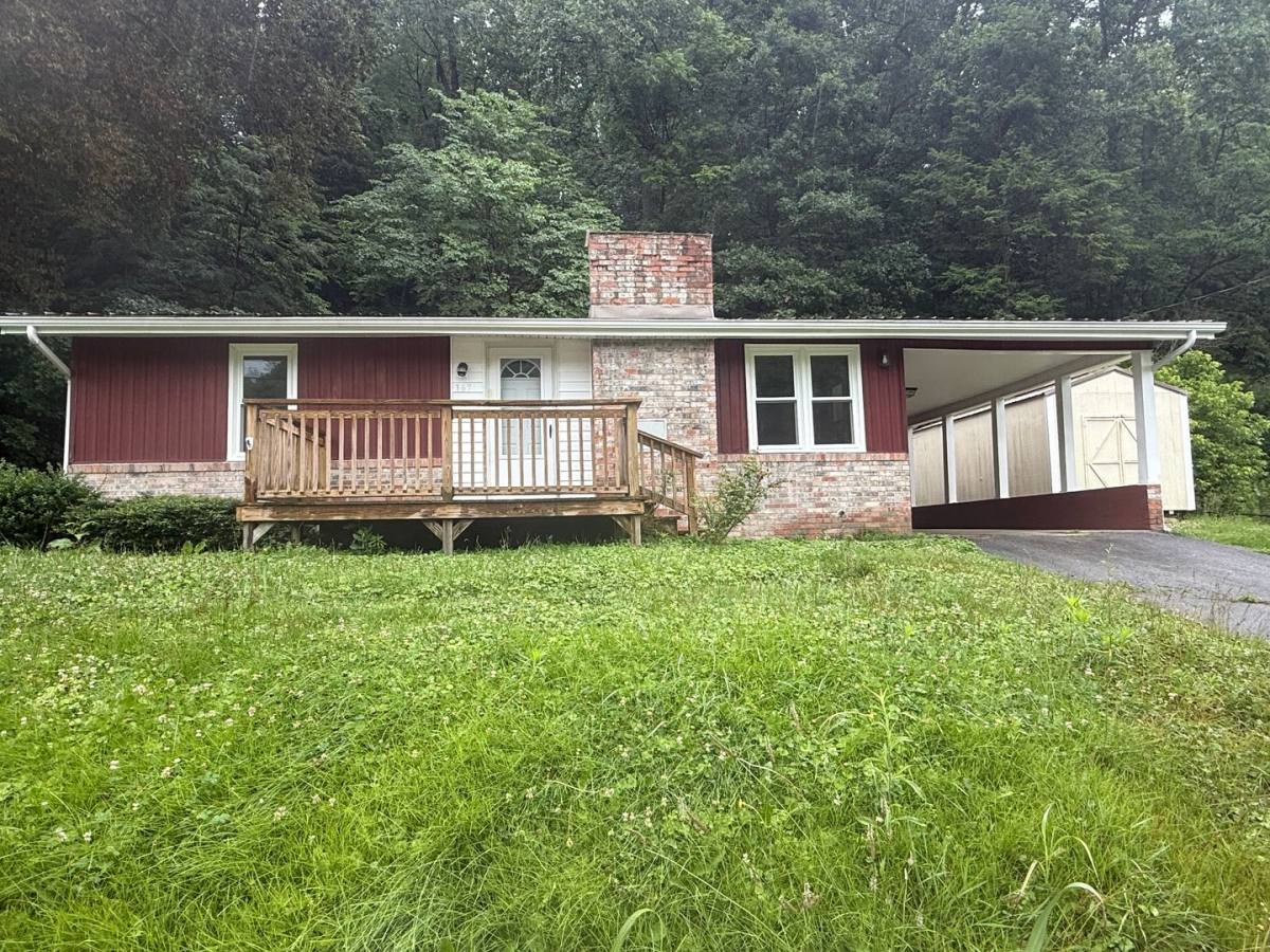 House for rent at 167 Hemlock Rd, Kingsport, TN 37663