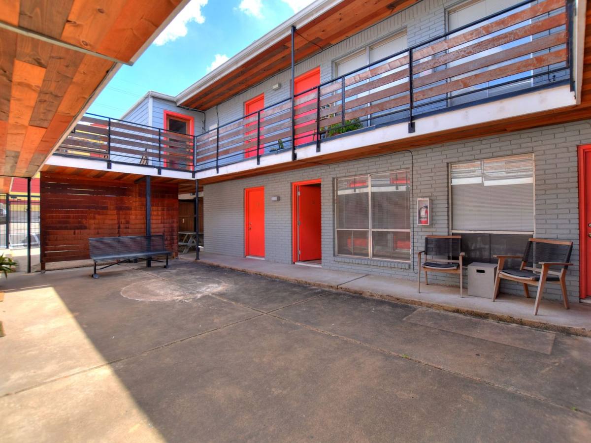 Apartment for rent at 408 W 37th St, Austin, TX 78705