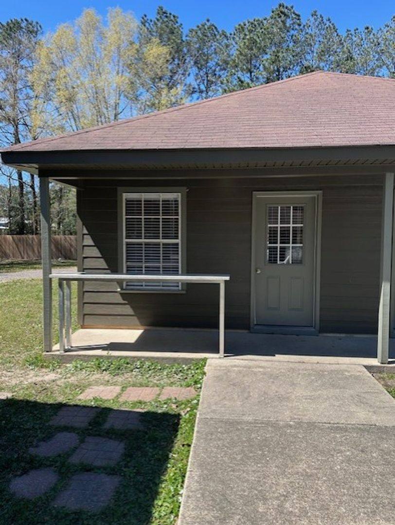 Apartment for rent at 46049 Highway 445N, Robert, LA 70455