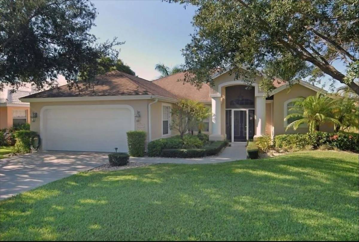 House for rent at 5108 Harrogate Court, Naples, FL 34112