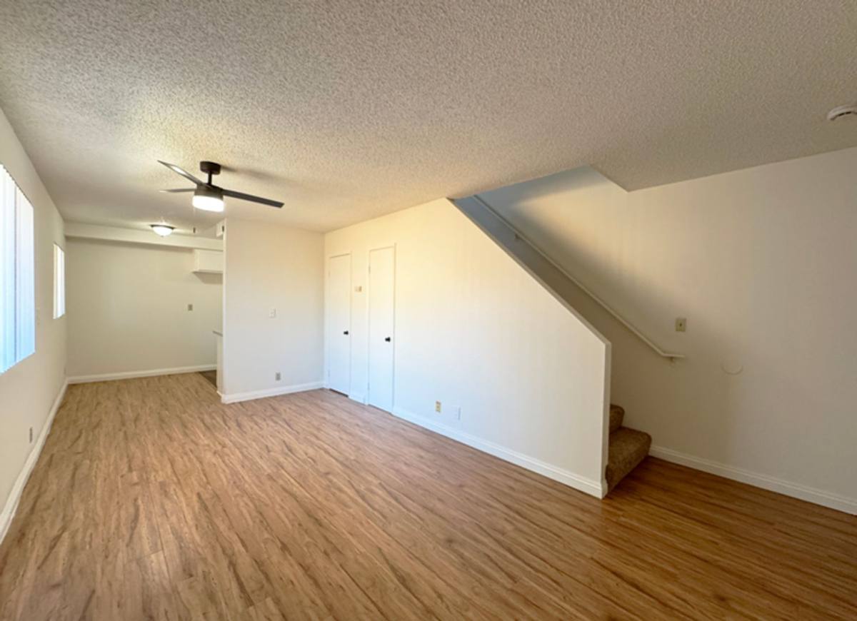 Apartment for rent at 331 E Broadway, San Gabriel, CA 91776