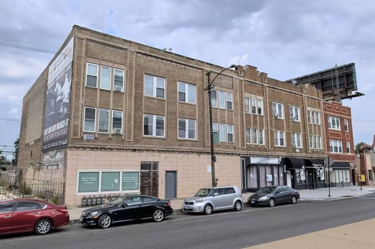 Apartment for rent at 5646 W N Ave, Chicago, IL 60639