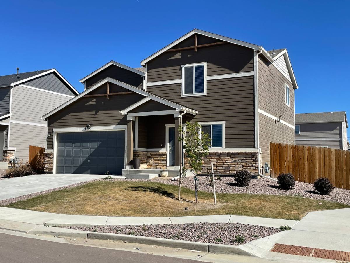 House for rent at 6093 Napa Dr, Colorado Springs, CO 80925