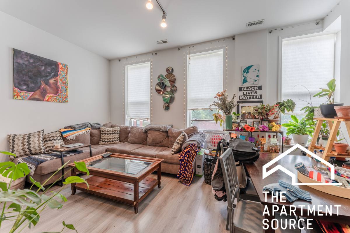 Apartment for rent at 2022 S Throop St #2E, Chicago, IL 60608