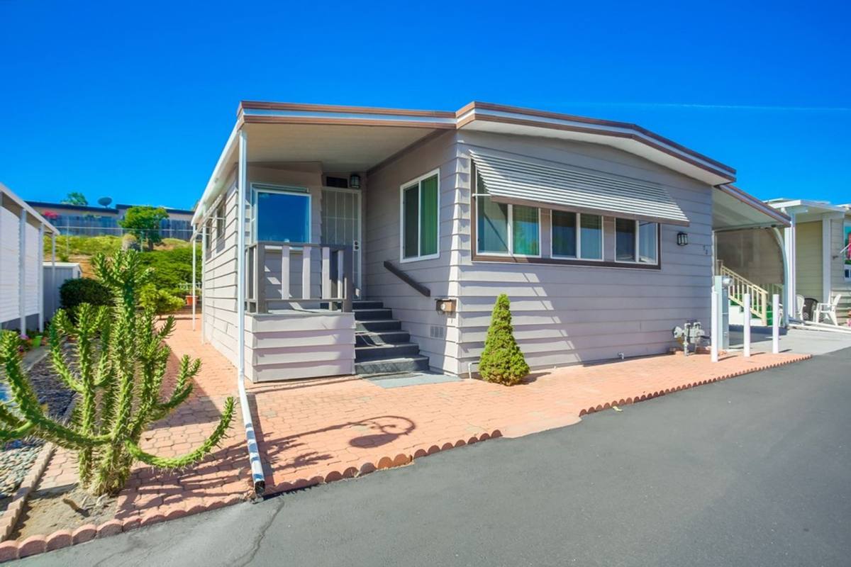 House for rent at 1501 Anza Ave, Vista, CA 92084