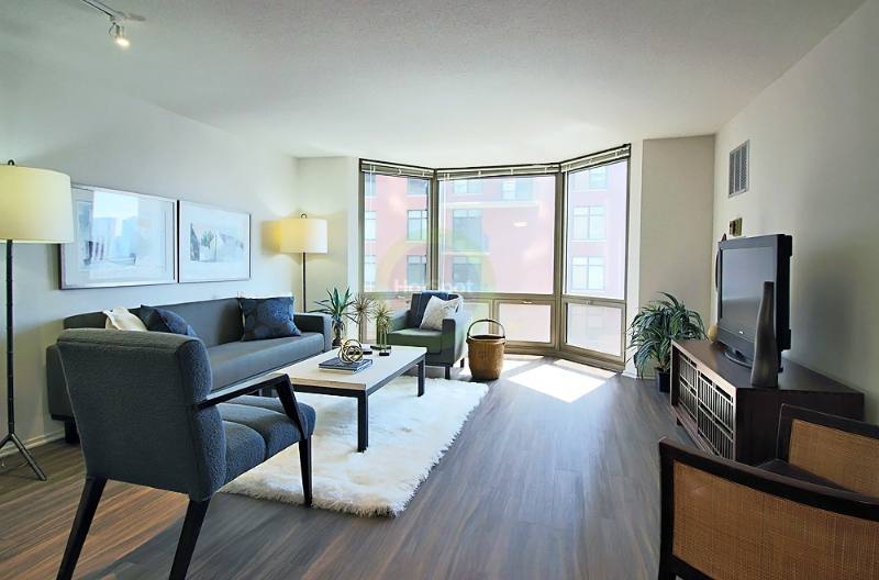 Apartment for rent at 1229 N Dearborn, Chicago, IL 60610