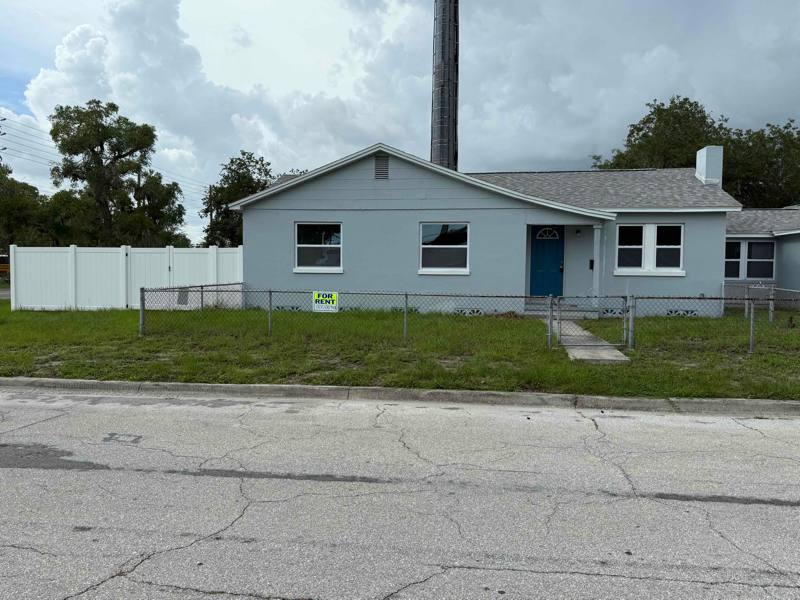 Apartment for rent at 4855 Fairfield Ave So, Saint Petersburg, FL 33711