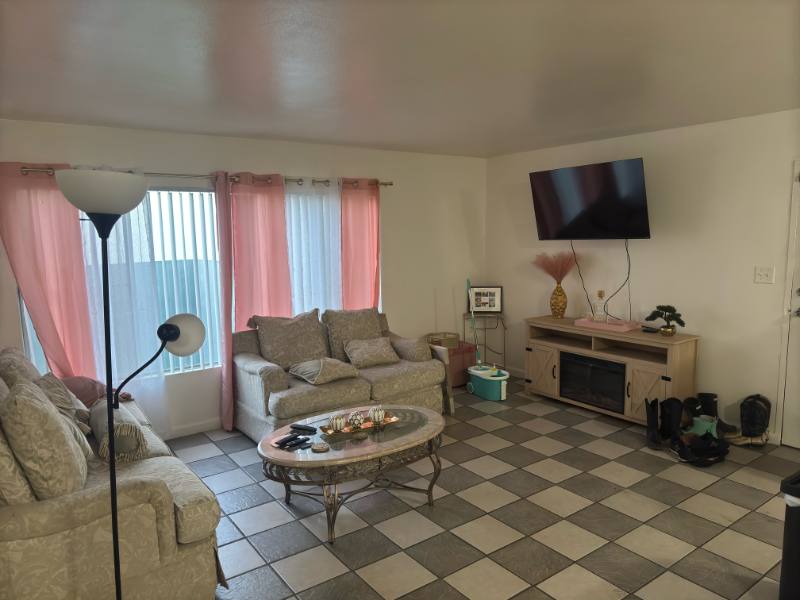 Apartment for rent at 1025 N Madison St #2, Stockton, CA 95202
