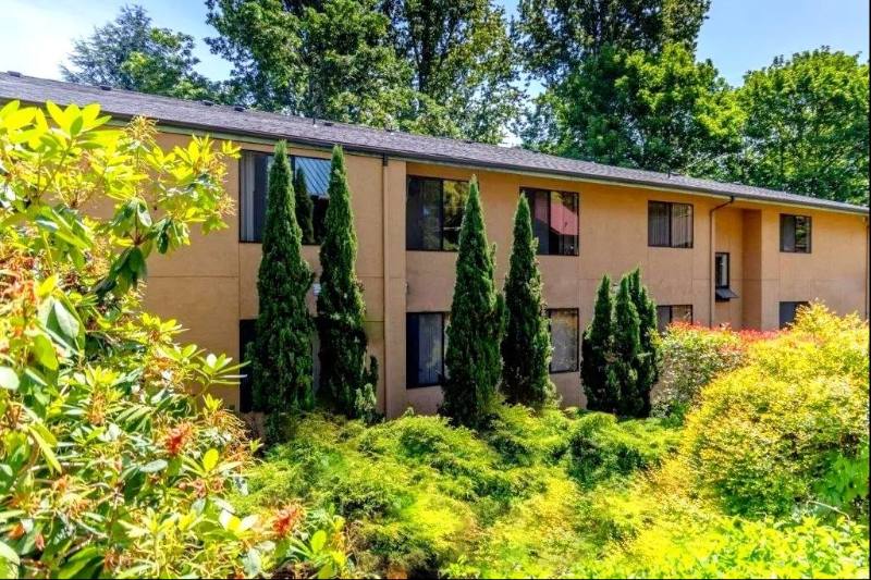 Apartment for rent at 2251 NE Blakeley St #204, Seattle, WA 98105