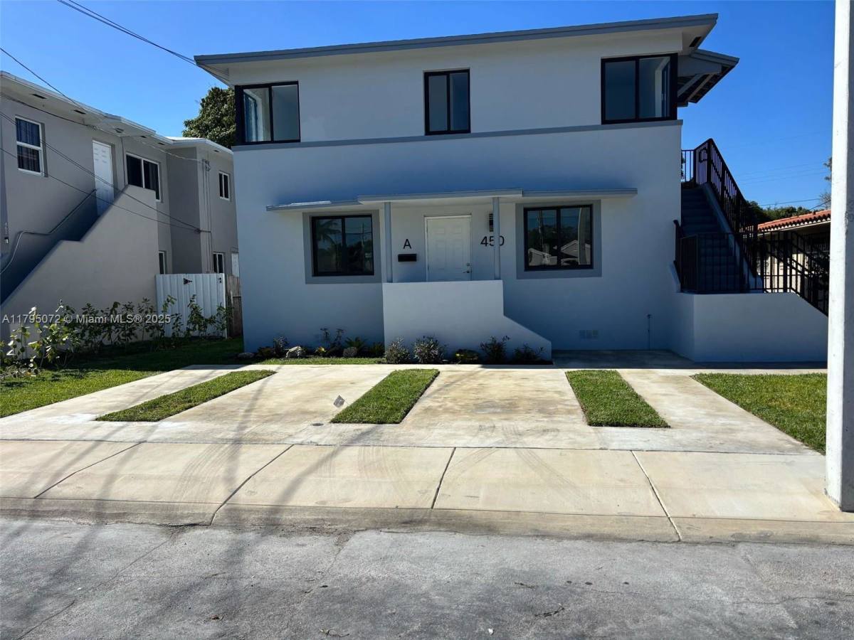 Apartment for rent at 450 Beacom Blvd, Miami, FL 33135