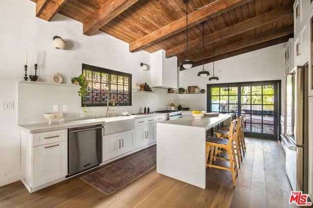 House for rent at 9265 Thrush Way, West Hollywood, CA 90069