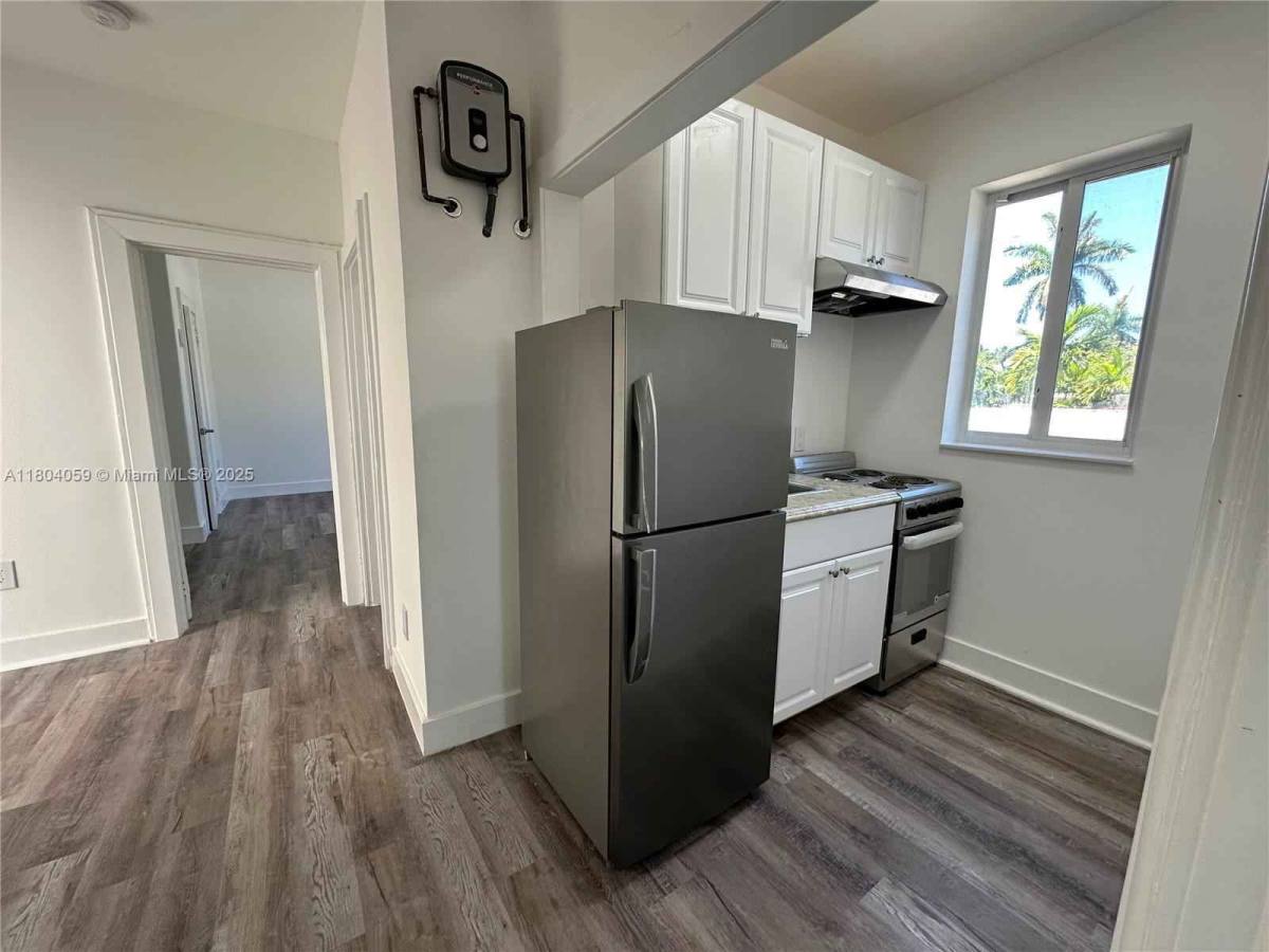 Apartment for rent at 1630 SW 10th St #6, Miami, FL 33135