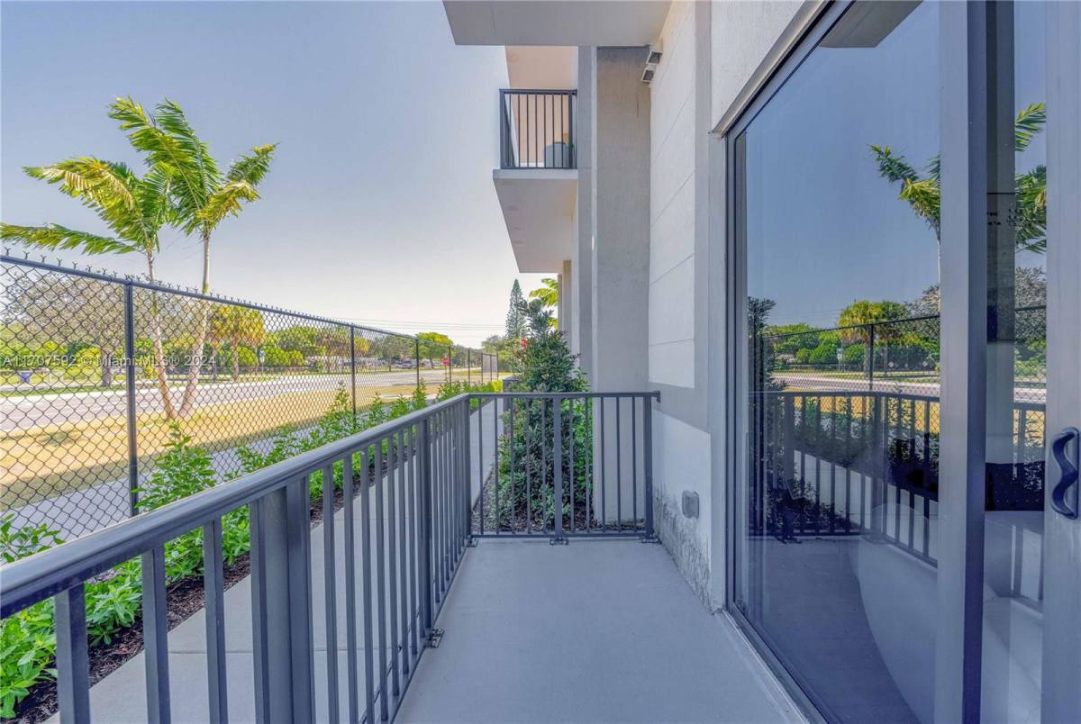 Apartment for rent at 1080 NE 215th St, Miami, FL 33179