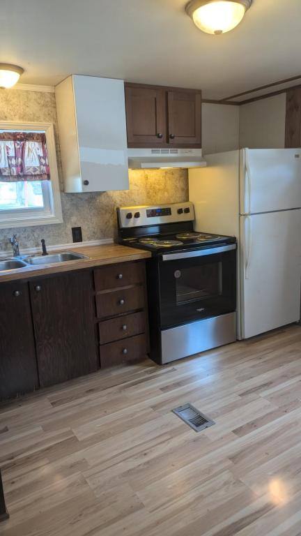 House for rent at 11101 E Pickard Rd #10, Mount Pleasant, MI 48858