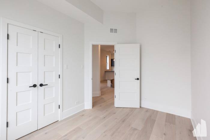 Apartment for rent at 324 S Racine Ave, Chicago, IL 60607
