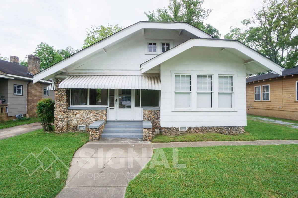 House for rent at 7126 1st Ave S, Birmingham, AL 35206