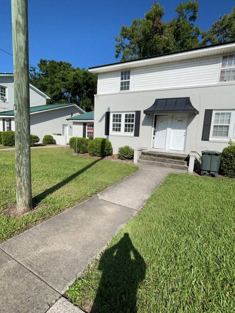 Apartment for rent at 310 A Pleasant St, Hinesville, GA 31313