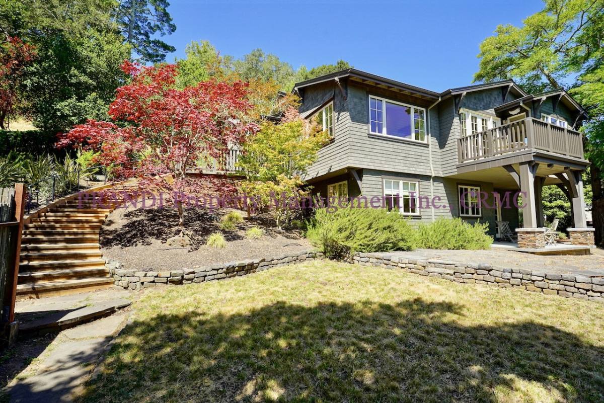 House for rent at 422 Live Oak Dr, Mill Valley, CA 94941