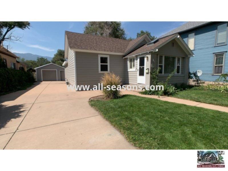 House for rent at 914 Cascade Ave, Colorado Springs, CO 80903