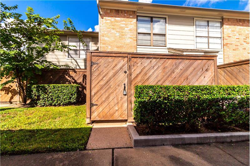 Townhouse for rent at 8801 Hammerly Blvd #1913, Houston, TX 77080
