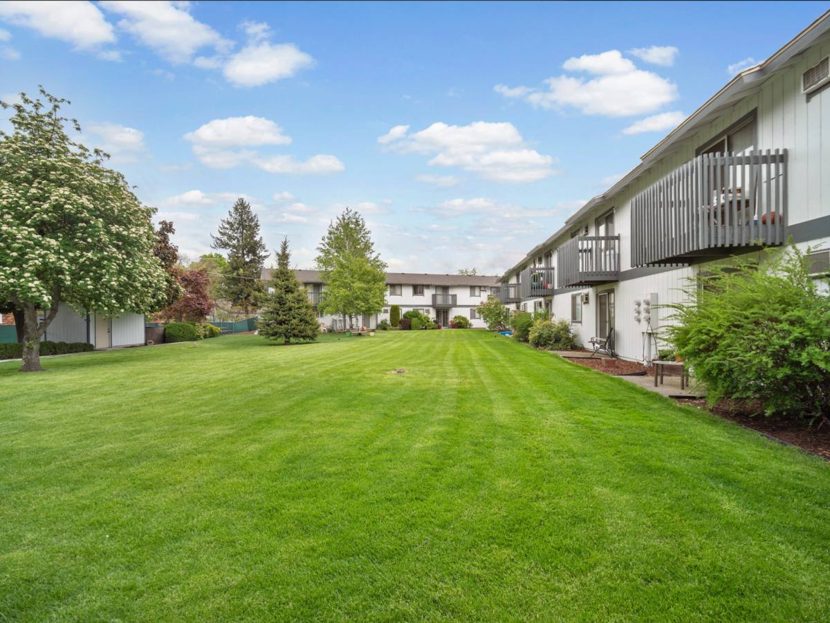 Apartment for rent at 402 S Eastern Rd, Spokane, WA 99212