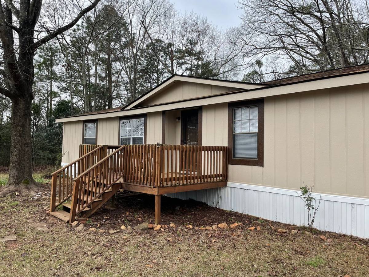 House for rent at 1749 N Lake Dr, Lexington, SC 29072
