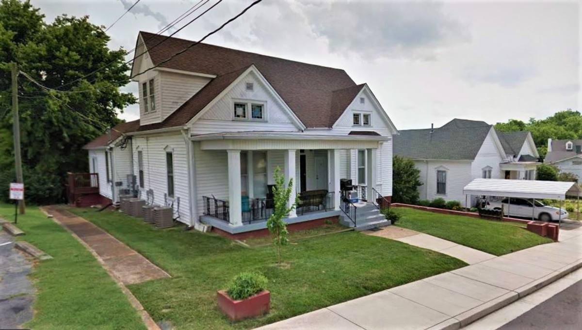 Apartment for rent at 222 Union St, Clarksville, TN 37040