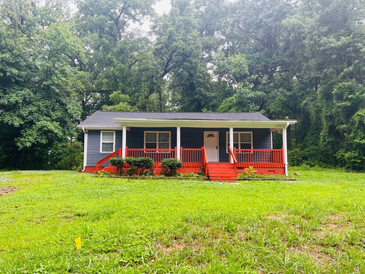House for rent at 3402 Old Fairburn Rd, Atlanta, GA 30349